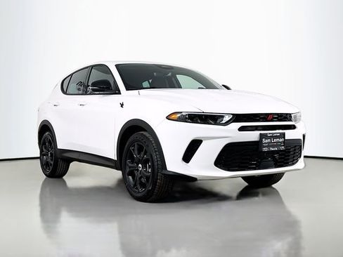New 2025 Dodge Hornet GT w/ GT Blacktop Package AWD/4WD image 1