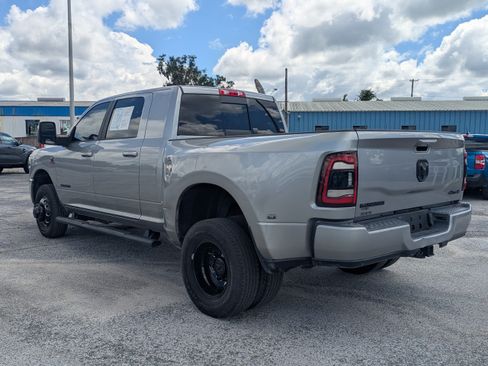 Used 2024 RAM 3500 Laramie w/ Night Edition AWD/4WD image 6