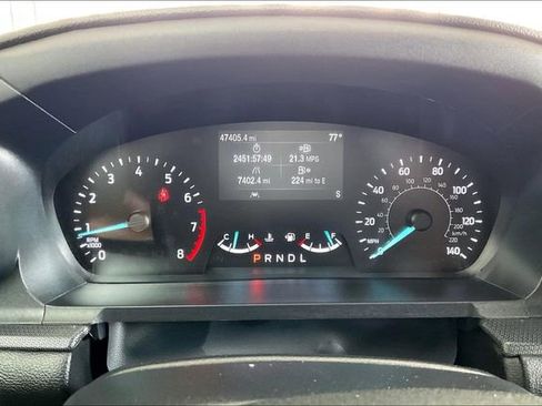Used 2022 Ford Explorer 4WD w/ Class IV Trailer Tow Package image 10