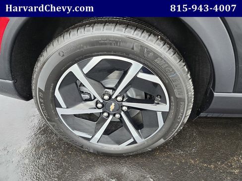 Used 2026 Chevrolet Equinox EV LT w/ Comfort Package image 39