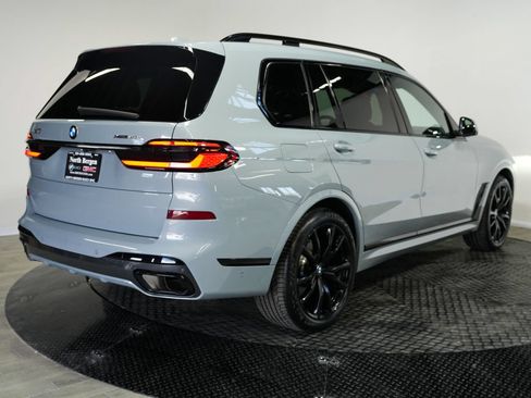 Used 2023 BMW X7 xDrive40i w/ Executive Package AWD/4WD image 8