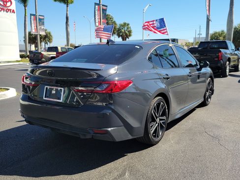 Used 2025 Toyota Camry XSE image 11