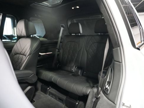 Used 2023 BMW X7 xDrive40i w/ Executive Package AWD/4WD image 41