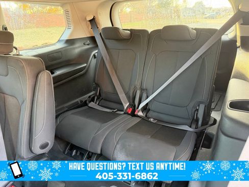 Used 2023 Jeep Grand Cherokee L Laredo image 23