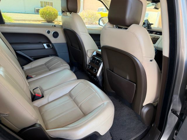 Used 2018 Land Rover Range Rover Sport SE AWD/4WD image 34