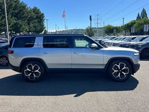 Used 2024 Rivian R1S Adventure AWD/4WD image 6