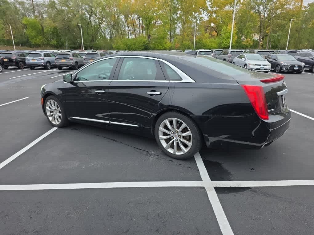Used 2015 Cadillac XTS Luxury FWD image 4