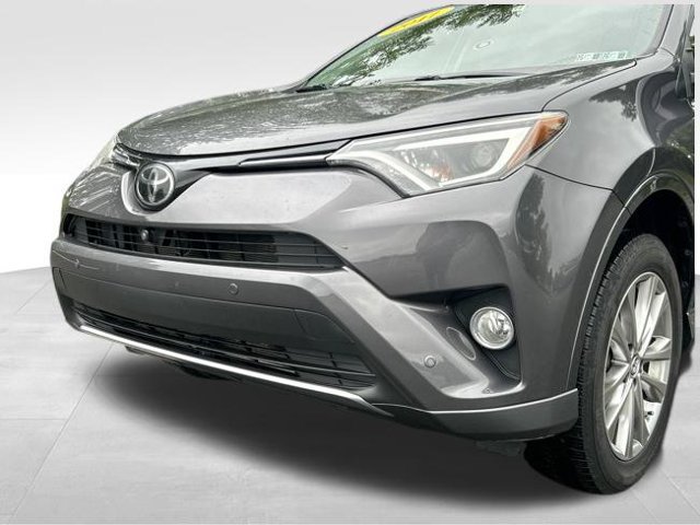 Used 2017 Toyota RAV4 Platinum w/ All Weather Liner Package AWD/4WD image 9