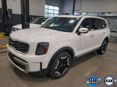 Used 2025 Kia Telluride S