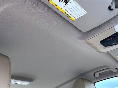 Used 2016 BMW 320i Sedan RWD image 15