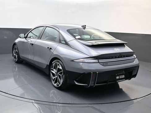 Used 2024 Hyundai Ioniq 6 SEL image 6