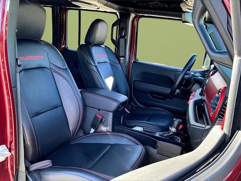 Certified 2021 Jeep Wrangler Unlimited Rubicon image 23
