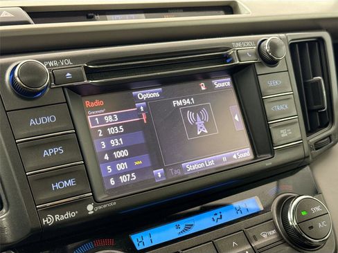 Used 2015 Toyota RAV4 XLE image 21