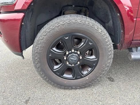 Used 2017 RAM 2500 Laramie w/ Sport Appearance Group AWD/4WD image 5