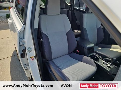 Used 2015 Toyota RAV4 XLE FWD image 34