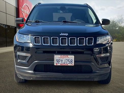 Used 2021 Jeep Compass Sport image 11