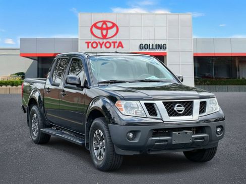 Used 2017 Nissan Frontier PRO-4X AWD/4WD image 7