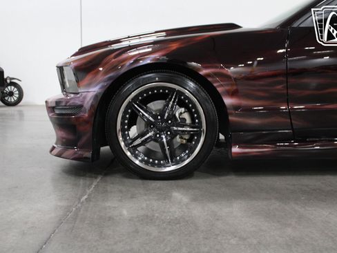 Used 2007 Ford Mustang GT RWD image 25