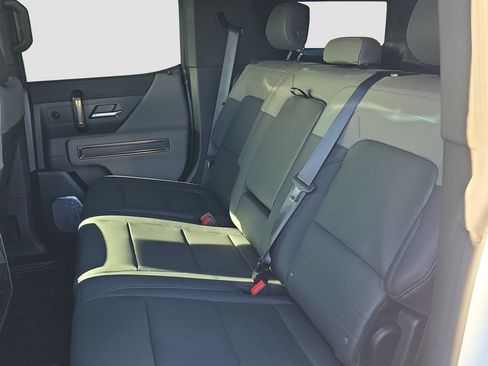 Used 2025 GMC Hummer EV 2X AWD/4WD image 13