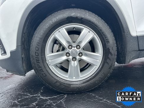 Used 2019 Chevrolet Trax LS w/ Tint and Cruise Package FWD image 10