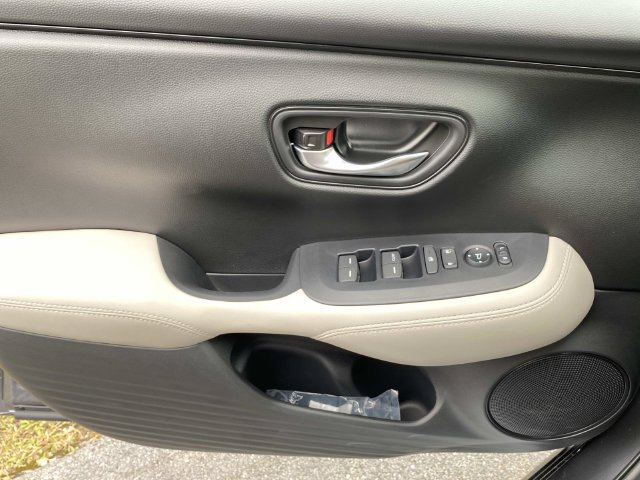 New 2027 Honda HR-V LX image 22