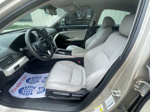 Used 2019 Honda Accord LX image 13