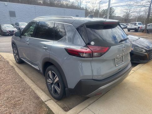 Certified 2023 Nissan Rogue SL w/ SL Premium Package image 5