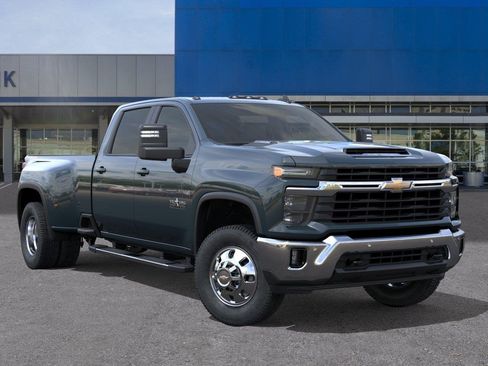 New 2026 Chevrolet Silverado 3500 LT w/ Texas Edition AWD/4WD image 7