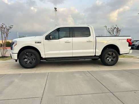 New 2025 Ford F150 Lightning Flash image 21