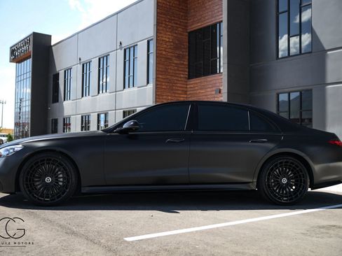 Used 2023 Mercedes-Benz S 580 4MATIC Sedan image 10