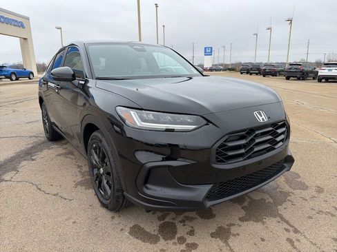 New 2026 Honda HR-V Sport image 3