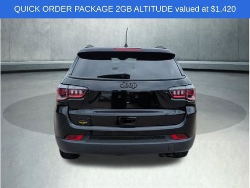 Used 2020 Jeep Compass Latitude AWD/4WD image 6