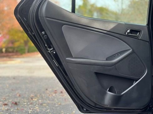 Used 2015 Kia Optima LX image 11