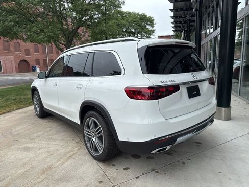 Certified 2025 Mercedes-Benz GLS 450 4MATIC image 6