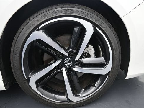 Used 2022 Honda Accord Sport image 11