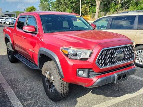 Used 2018 Toyota Tacoma TRD Off-Road AWD/4WD image 1