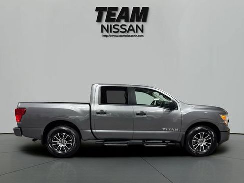 Certified 2024 Nissan Titan SV w/ SV Convenience Package AWD/4WD image 8