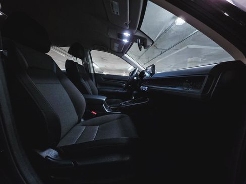 Used 2023 Honda CR-V LX image 31