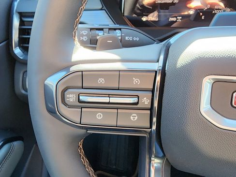 New 2026 GMC Acadia AT4 w/ Super Cruise Package image 21