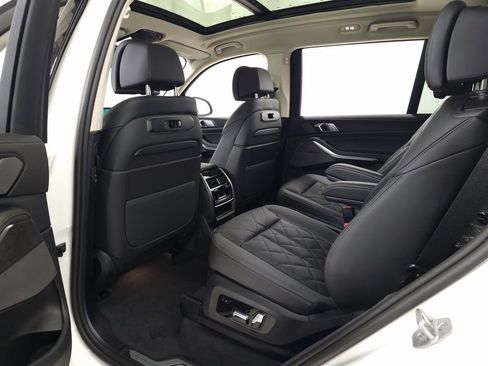 Used 2026 BMW X7 xDrive40i image 33