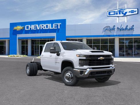 New 2026 Chevrolet Silverado 3500 W/T w/ WT Convenience Package image 2