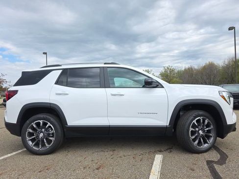 New 2026 GMC Terrain Elevation w/ Elevation Premium Package image 17
