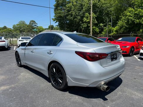 Used 2018 INFINITI Q50 Sport RWD image 9
