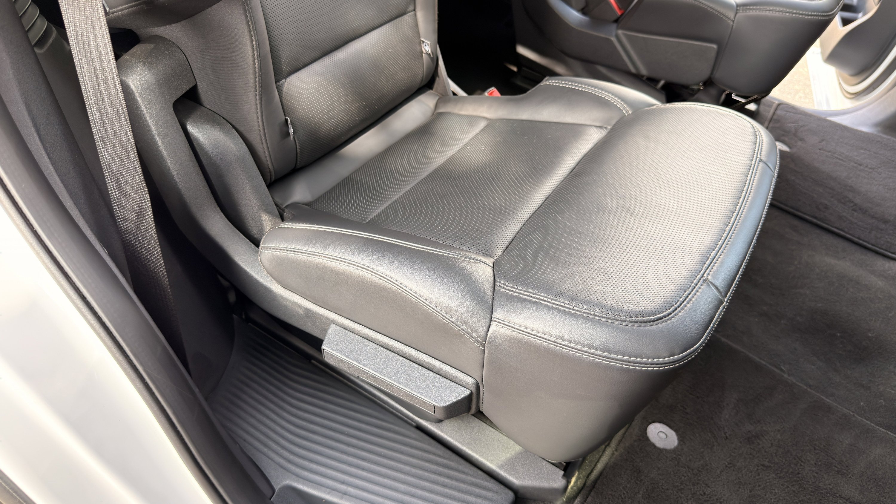 Used 2025 Ford Expedition Platinum AWD/4WD image 38