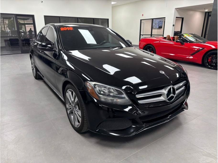 Used 2018 Mercedes-Benz C 300 Sedan image 2