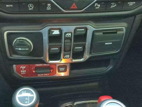 Used 2020 Jeep Wrangler Unlimited Rubicon image 23