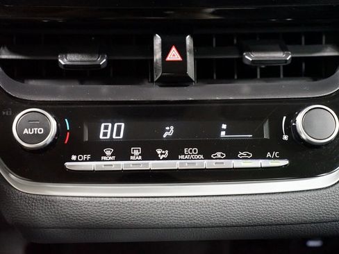 Certified 2024 Toyota Corolla LE image 20