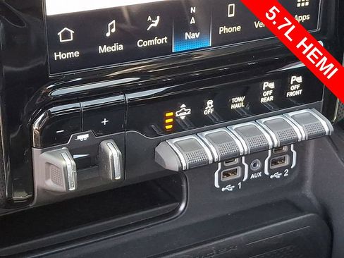 Used 2023 RAM 1500 Limited AWD/4WD image 23