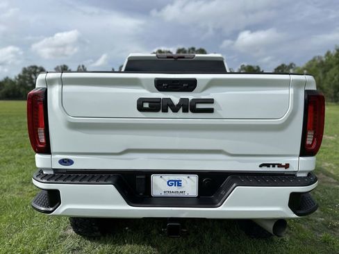 Used 2021 GMC Sierra 2500 AT4 w/ Gooseneck/5TH Wheel Package AWD/4WD image 6