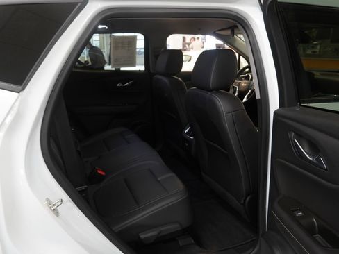 Used 2023 Chevrolet Blazer LT image 23